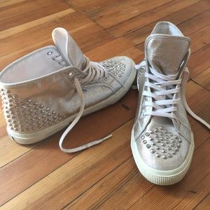 Silver Studded High Top Supergas!