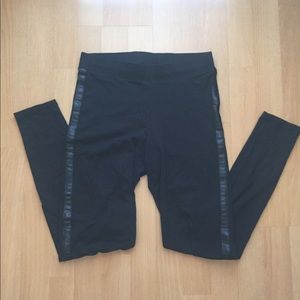 VS PINK black leggings