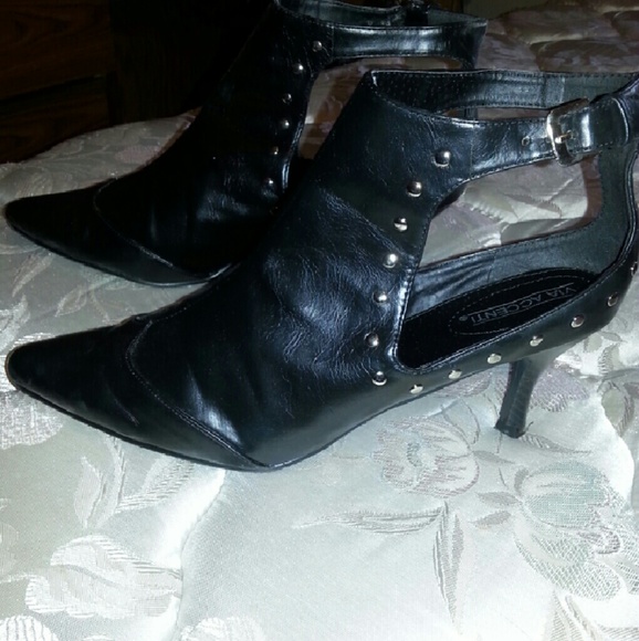 Black studded pumps