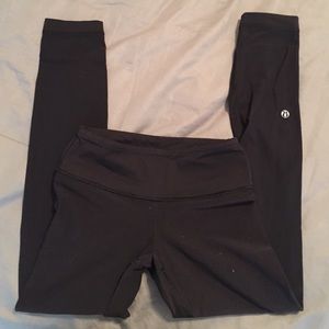 Lululemon Wunder Under Crops