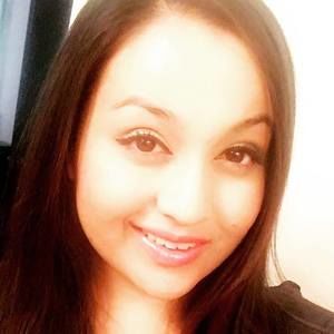 Meet your Posher, Leslie