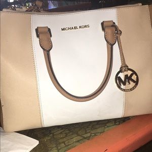 Authentic Michael Kors purse