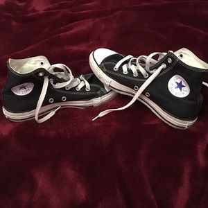 Size youth 3 high top Converse All Star