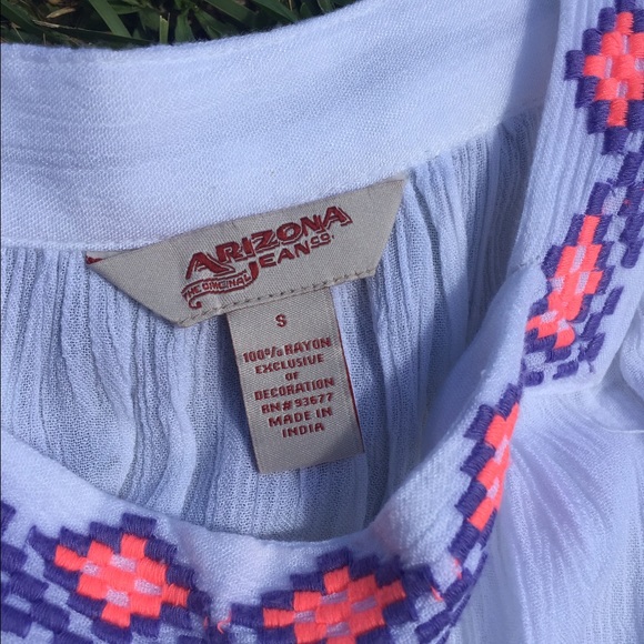 Aztec blouse - Picture 3 of 4