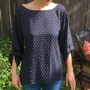 Navy Anchor top