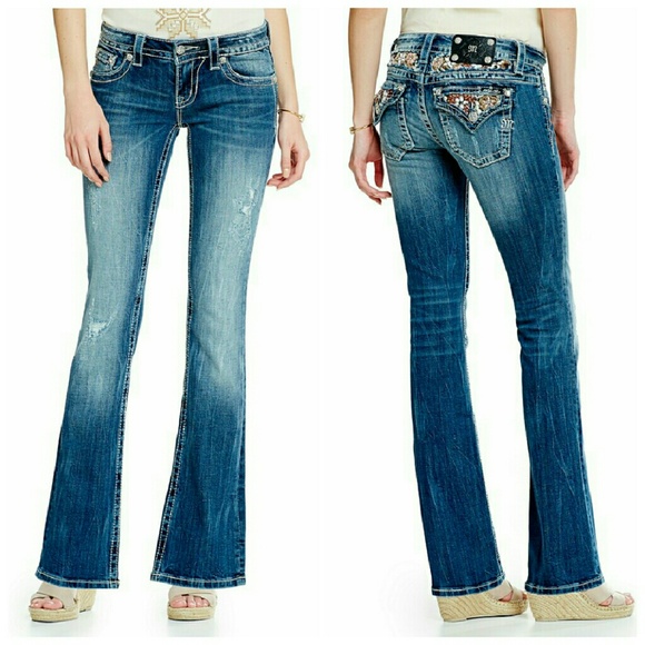 !SALE! Miss Me signature boot jeans