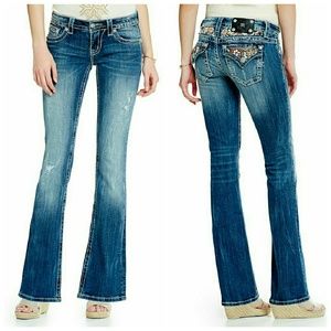!SALE! Miss Me signature boot jeans