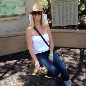 Meet your Posher, Laura