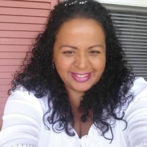 Meet your Posher, Clarissa