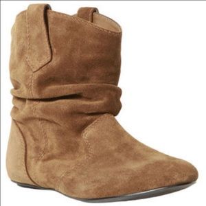 Steve Madden Sz 8 Suede Ankle Boots