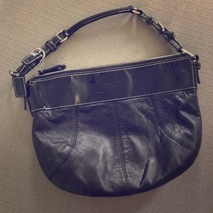 FLASH SALE!! COACH genuine leather handbag.