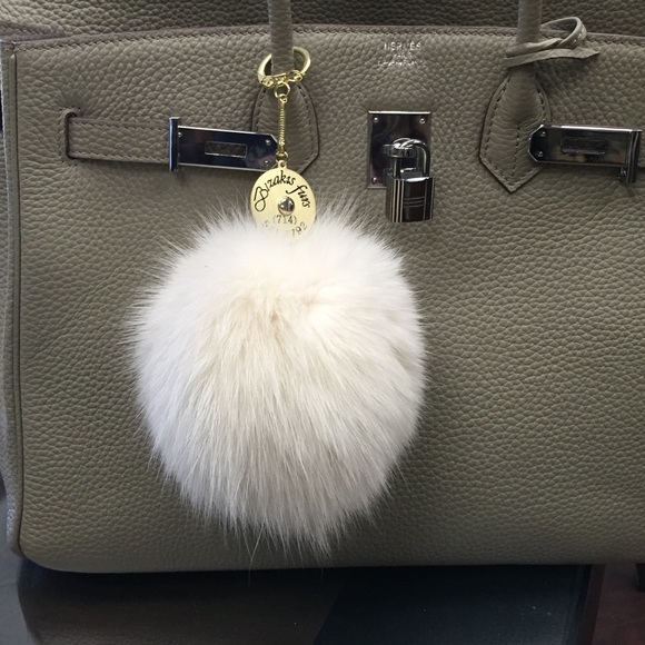 Fur ball key chain - Picture 1 of 2