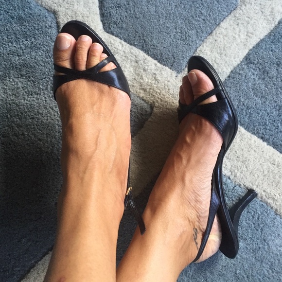 Gucci sling back heels
