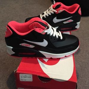 never worn Nike air max 90