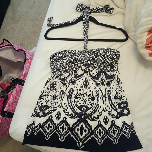 Apt 9 halter shirt