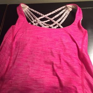 Lululemon tank top with built in bra. Size2