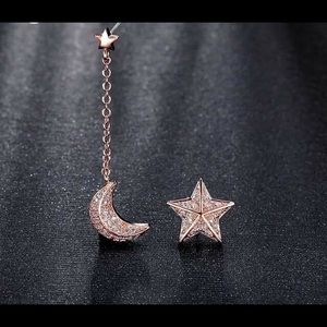 Star and moon earring