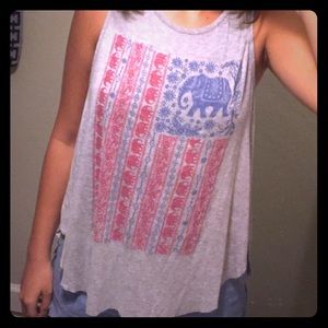 Tank top size small.