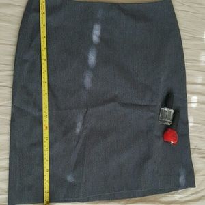 🔶LAST CHANCE // *The Limited* Charcoal Gray Skirt