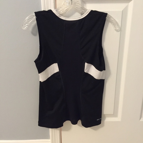 Nike dri fit tank!! - Picture 2 of 2