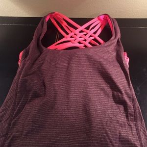 Lululemon tank top with built in bra size 2