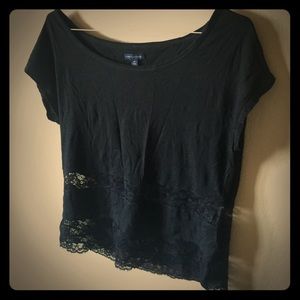 Small black American eagle outfitters lace shirt