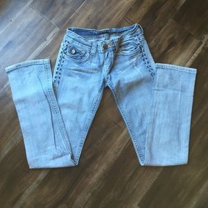 MEK distressed jeans