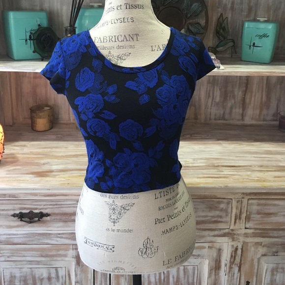 NWOT "Malachite" open-back crop top - Picture 1 of 3