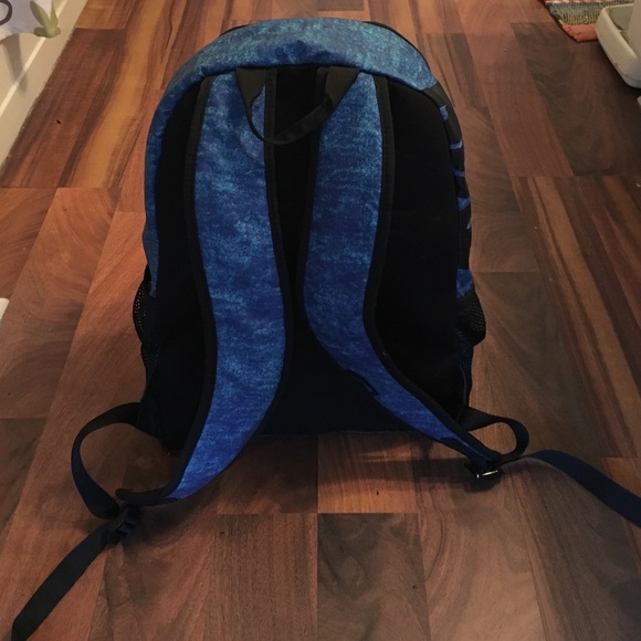 Nike backpack - Picture 2 of 4
