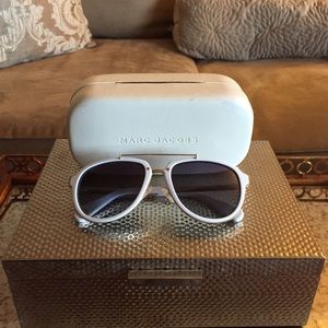 Marc Jacobs White/Black Aviator Sunglasses