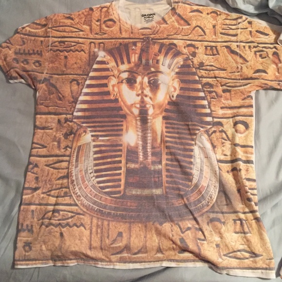 Pharaoh golden tee shirt