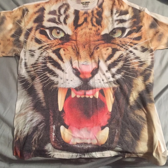 Tiger tee shirt