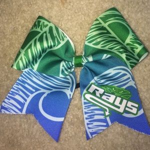 Cheer Bow