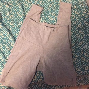 Grey cotton roll down lululemon leggings
