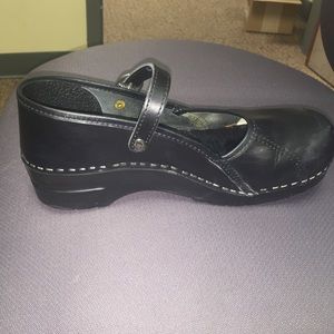 Dansko back Mary Janes in beautiful condition.