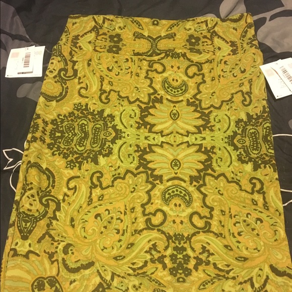 Lularoe Cassies. - Picture 2 of 4