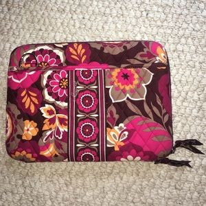 Vera Bradley Mini Laptop Case { Carnaby }