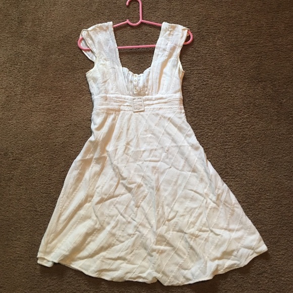 White Linen Guess dress