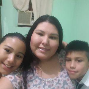 Meet your Posher, Roxana