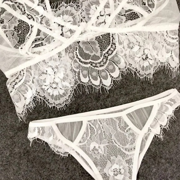 WILD  LACE BRALET SET - Picture 6 of 6