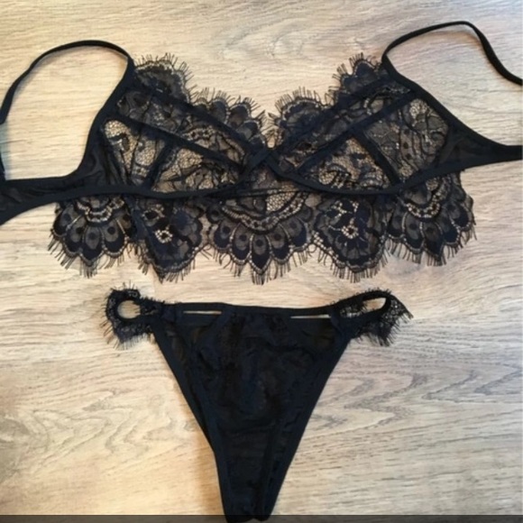 WILD  LACE BRALET SET - Picture 5 of 6