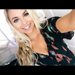 Meet your Posher, Savannah