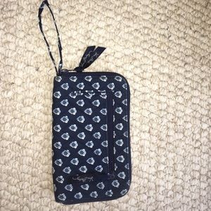 Vera Bradley Wristlet { Nantucket Navy }