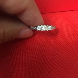 Gorgeous engagement ring