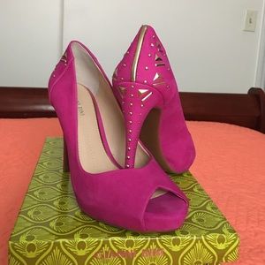 Brand New Gianni Bini Peep Toe Heels