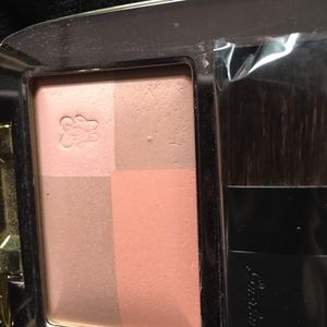 Guerlain Blush 4 eclats