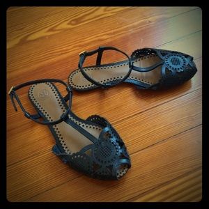 Tory Burch Alexa t-strap flat