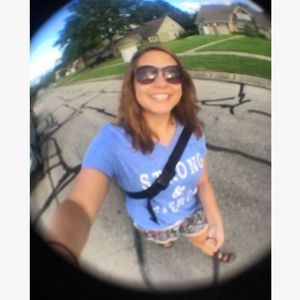 Meet your Posher, Michaela