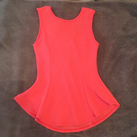 NWOT! Coral Blouse - Picture 2 of 3