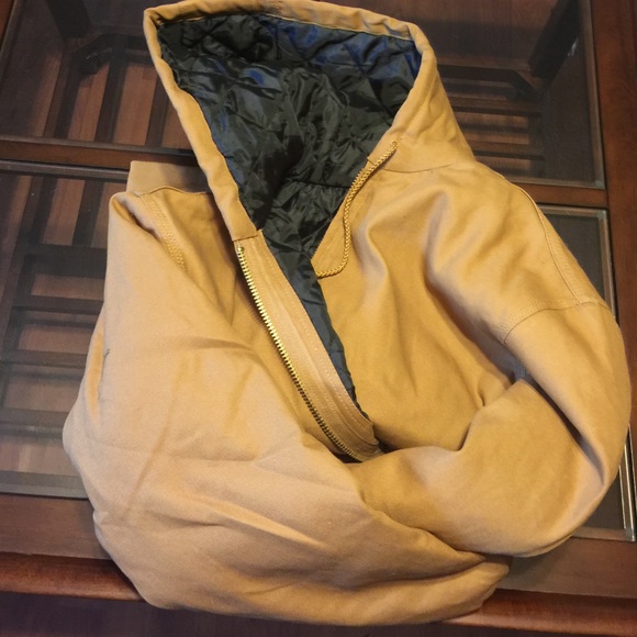 Dickies tan jacket medium. Never worn. Tags.